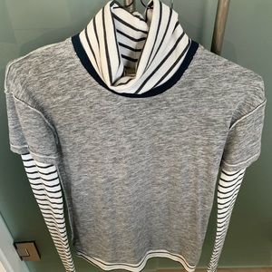 Free people T-shirt turtleneck.